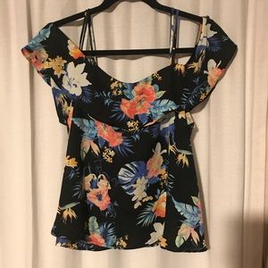 LUSH Tropical Off-the-Shoulder Crop Top